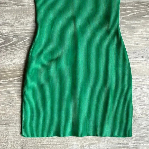 NEW HOUSE OF HARLOW Ribbed Collared Dress Sculpt Knit Polo Dress - Picture 6 of 11